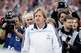 خسارة قاسية لريال مدريد وشوستر مرتاح لرحيل النجوم