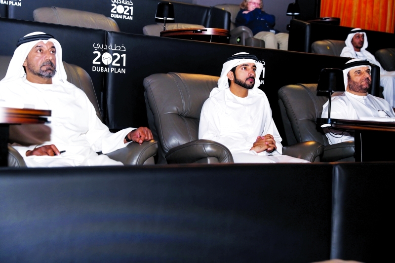 حمدان بن محمد: محمد بن راشد وضع أسساً   واضحة لبيئة عمل ركائزها الابتكار