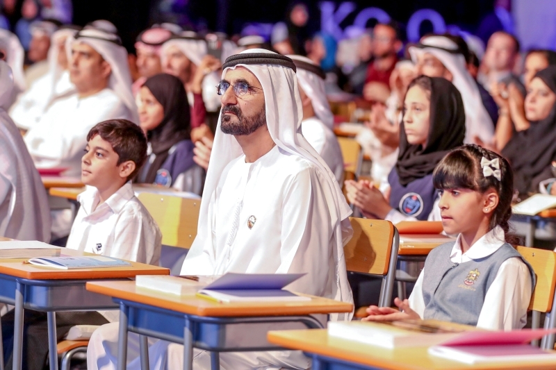 «محمد بن راشد آل مكـتوم.. في سباق الـزمن» محطات تاريخية في مسيرة قائد استثنائي
