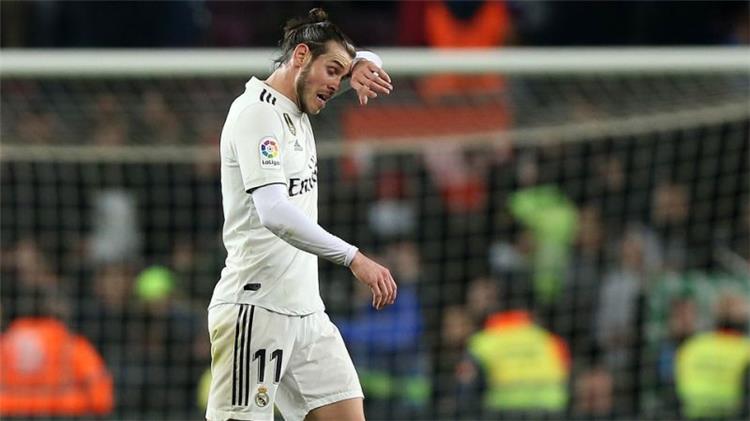 وكيل أعمال بيل لمشجعي ريال مدريد : "عليكم تقبيل قدميه"