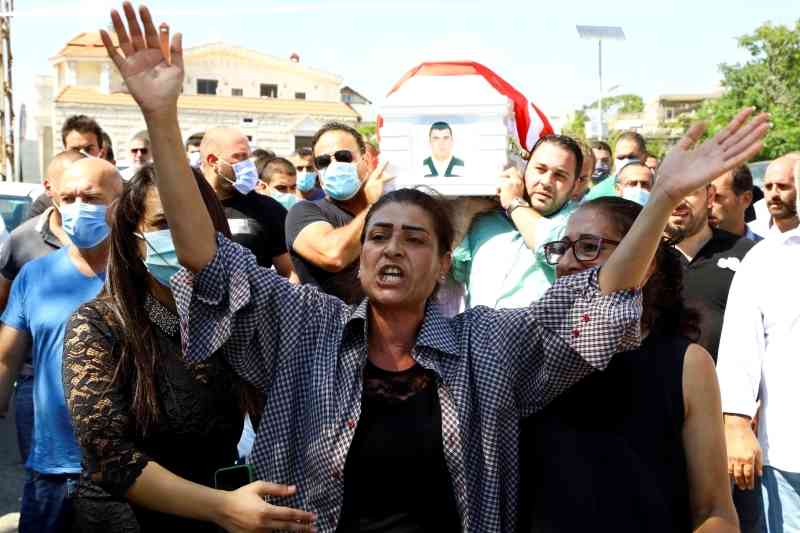 حراك لبنان يستعيد زخم  البدايات على أنقاض الكارثة