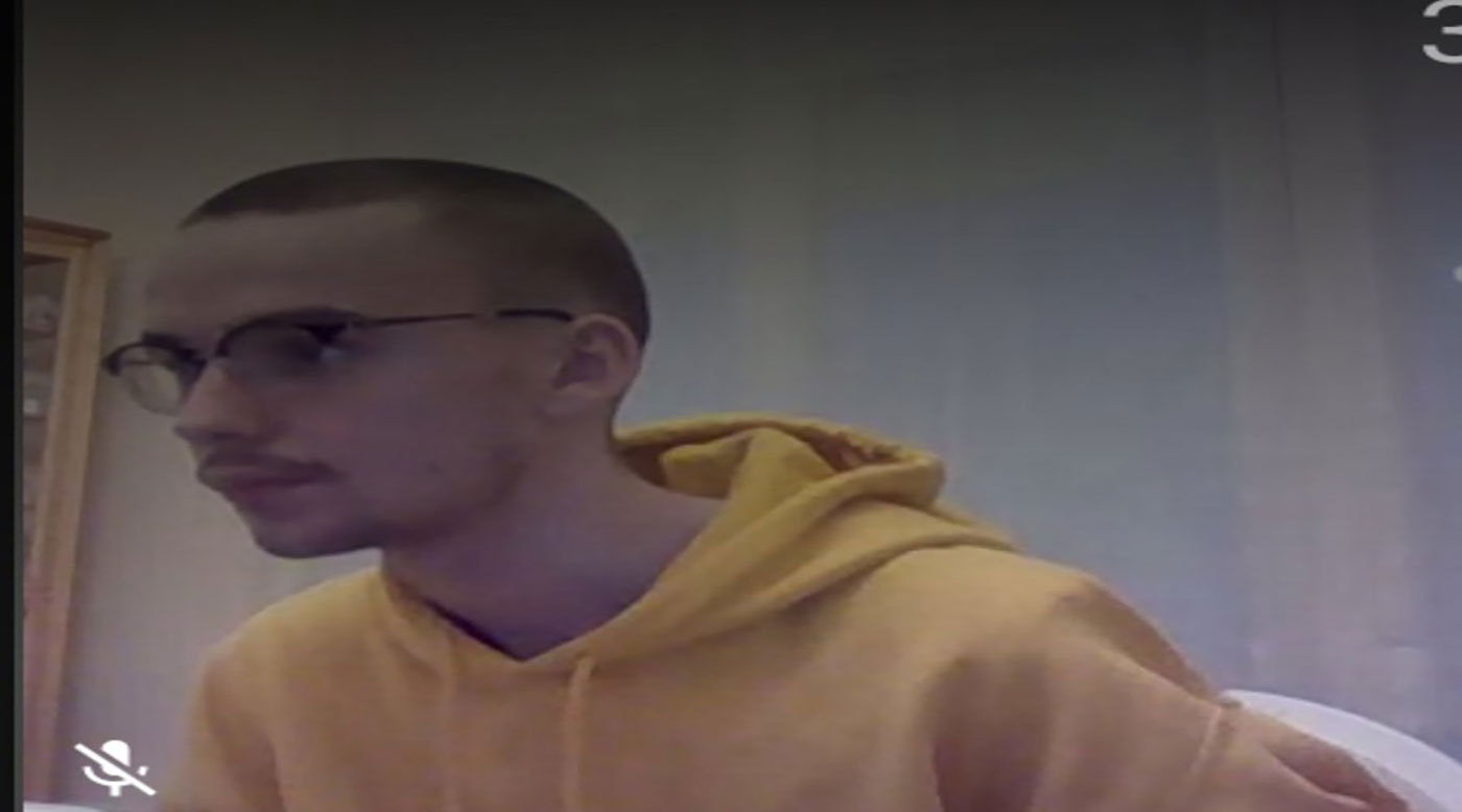 السجن عامين لـ "مصاب بألفي ورم"