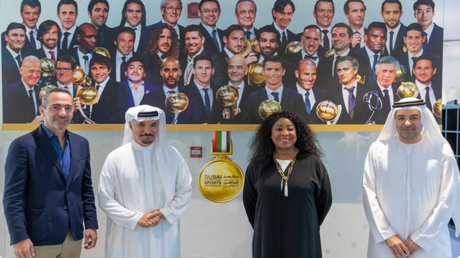 أمين عام الفيفا تزور مجلس دبي الرياضي