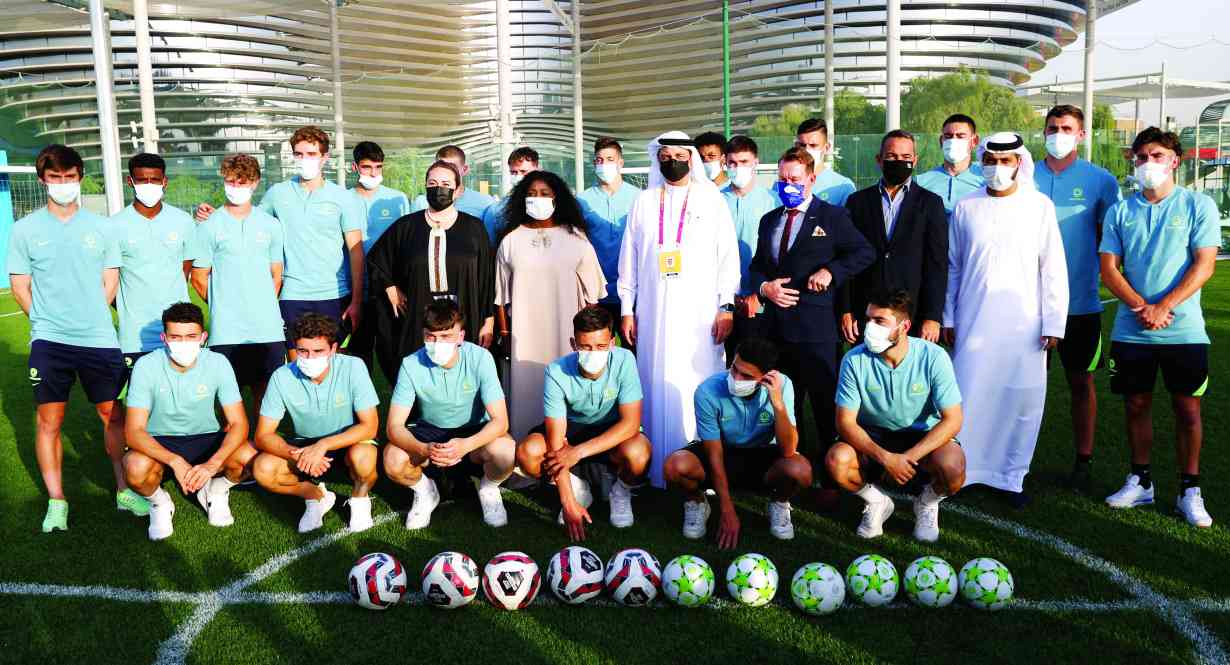أمين عام «فيفا»  تثني على فعاليات «إكسبو» الرياضية