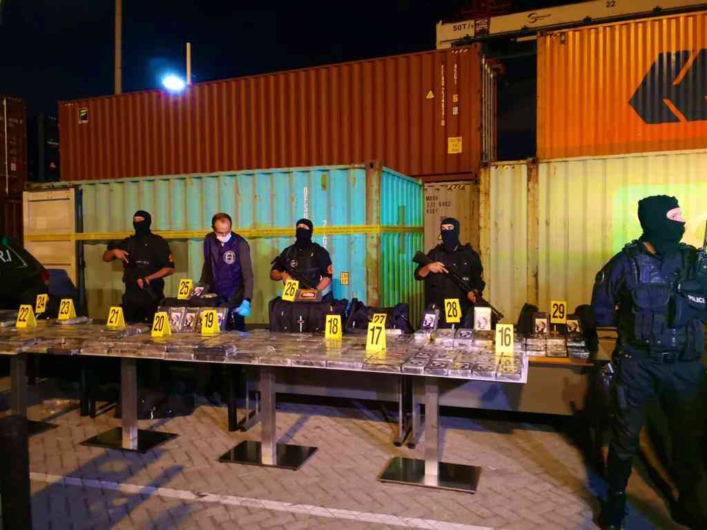 المغرب يضبط 1355 كلغ من الكوكايين مصدرها البرازيل
