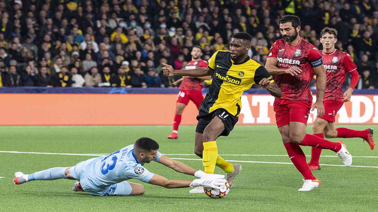 فياريال يحقق أول فوز في دوري أبطال أوروبا منذ 13 عاماً