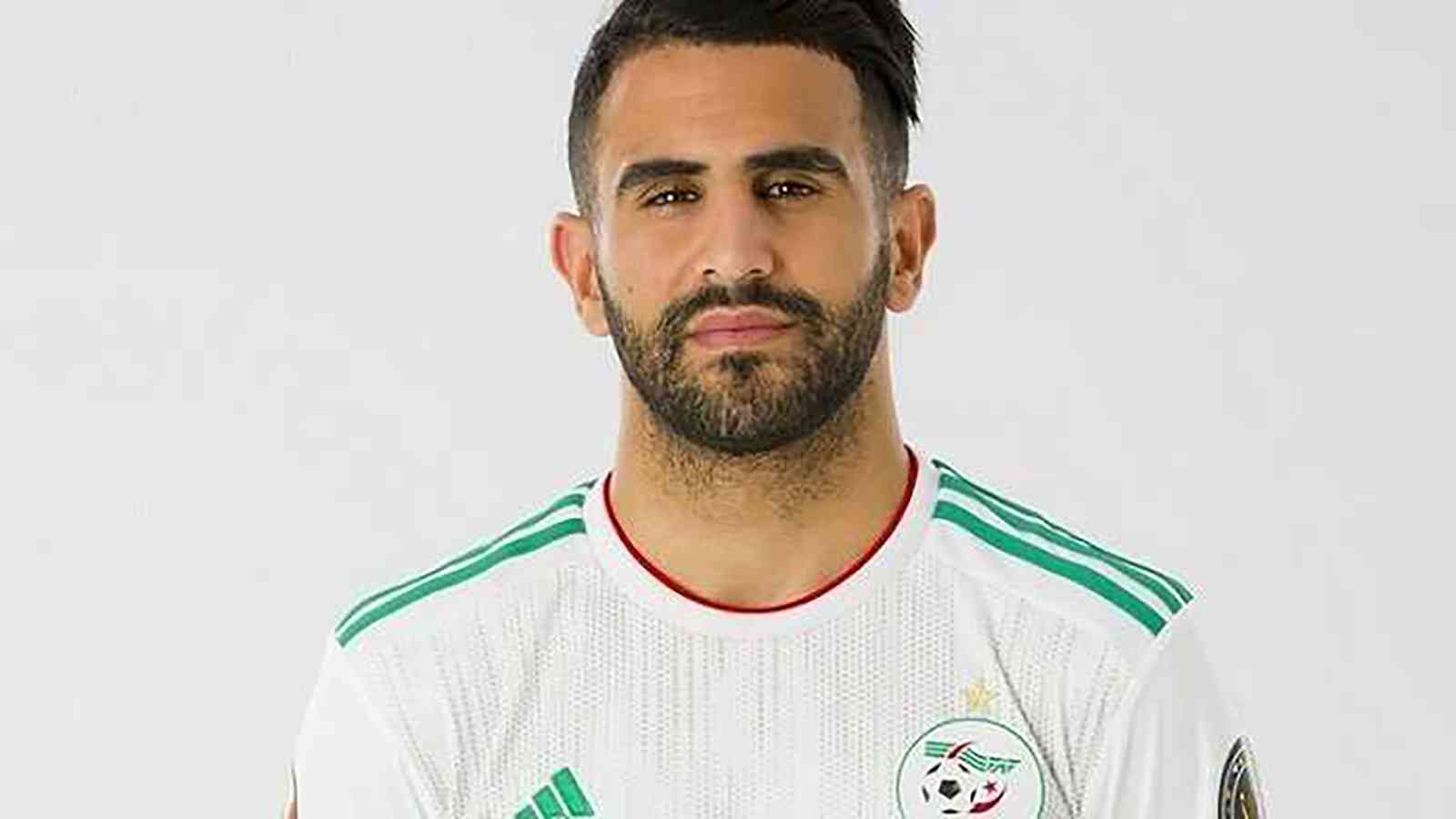 "رثاء" مؤثر من رياض محرز لتوديع "محاربي الصحراء" كأس أمم أفريقيا