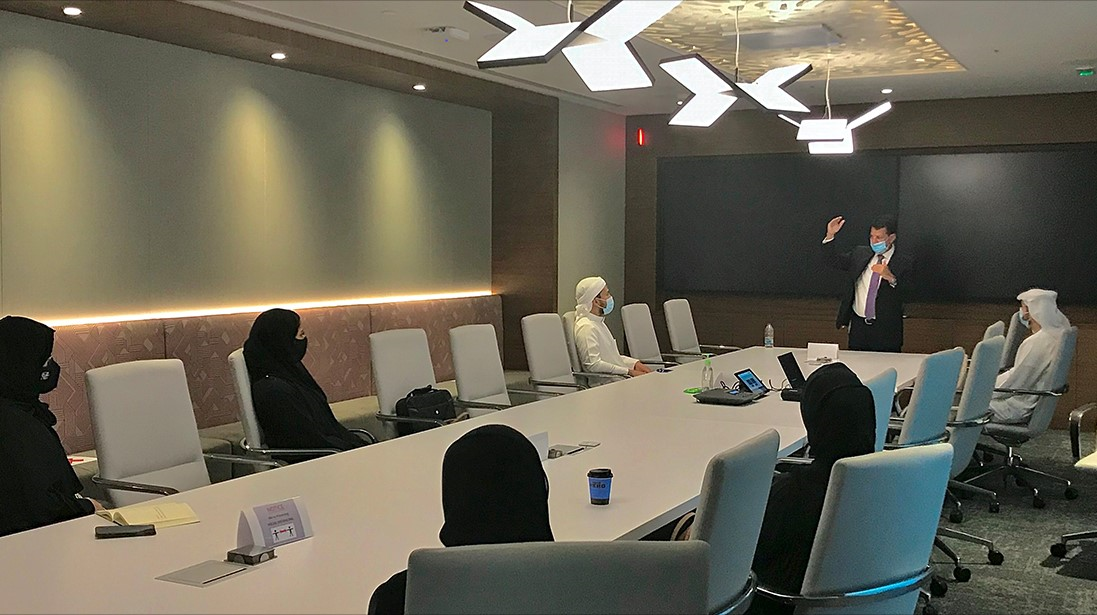 برنامج التدريب الداخلي بـ«ريثيون الإمارات» يدعم تطوير المواهب الإماراتية الواعدة