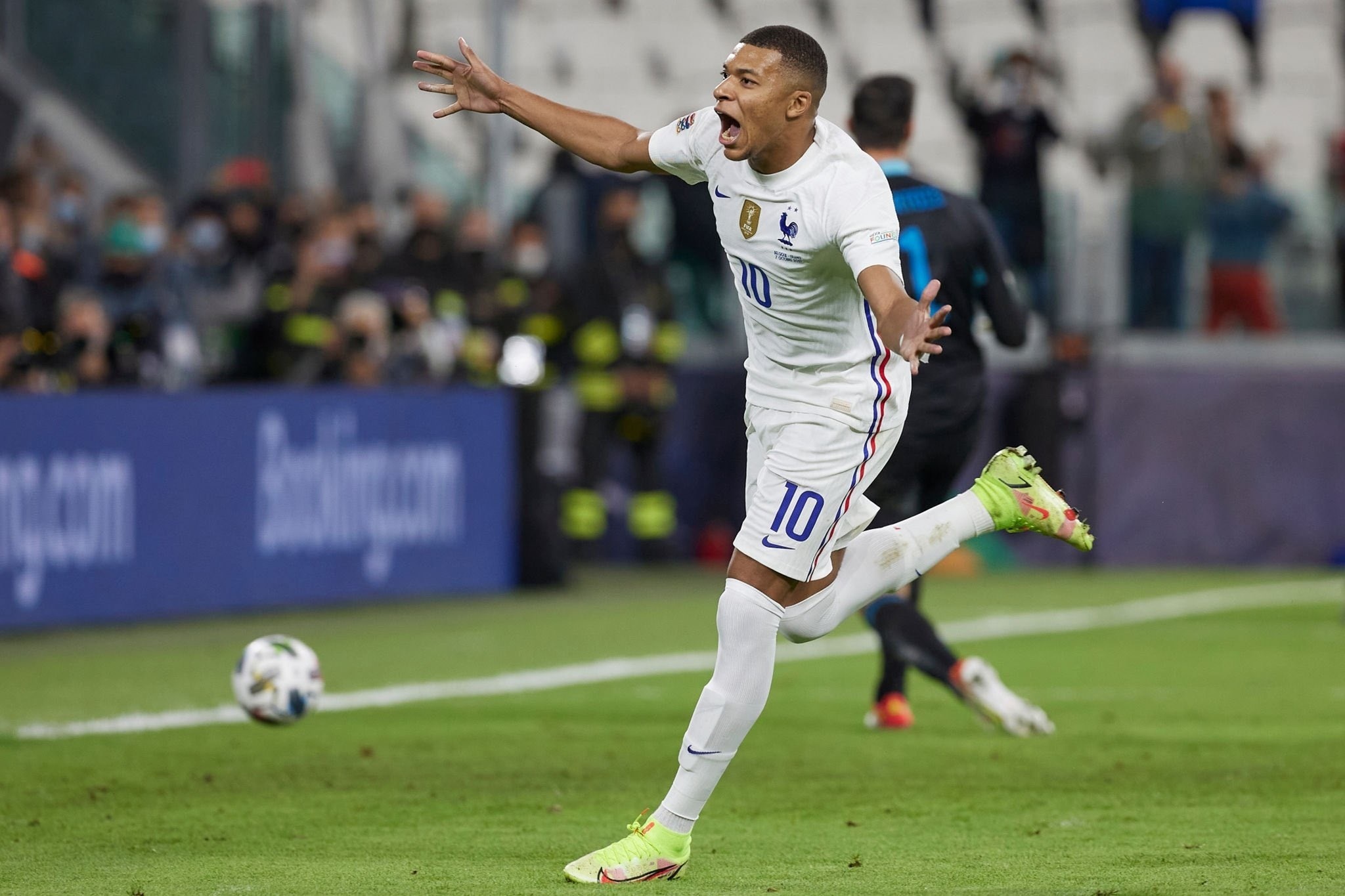 أبرز النجوم المنتظر تألقهم في مونديال قطر 2022