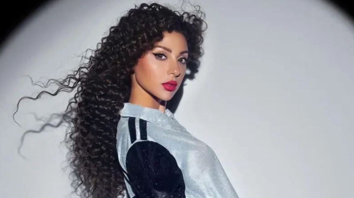 ميريام فارس ونيكي ميناج ومالوما يشاركون في أول أغنية لمهرجان الفيفا للمشجعين