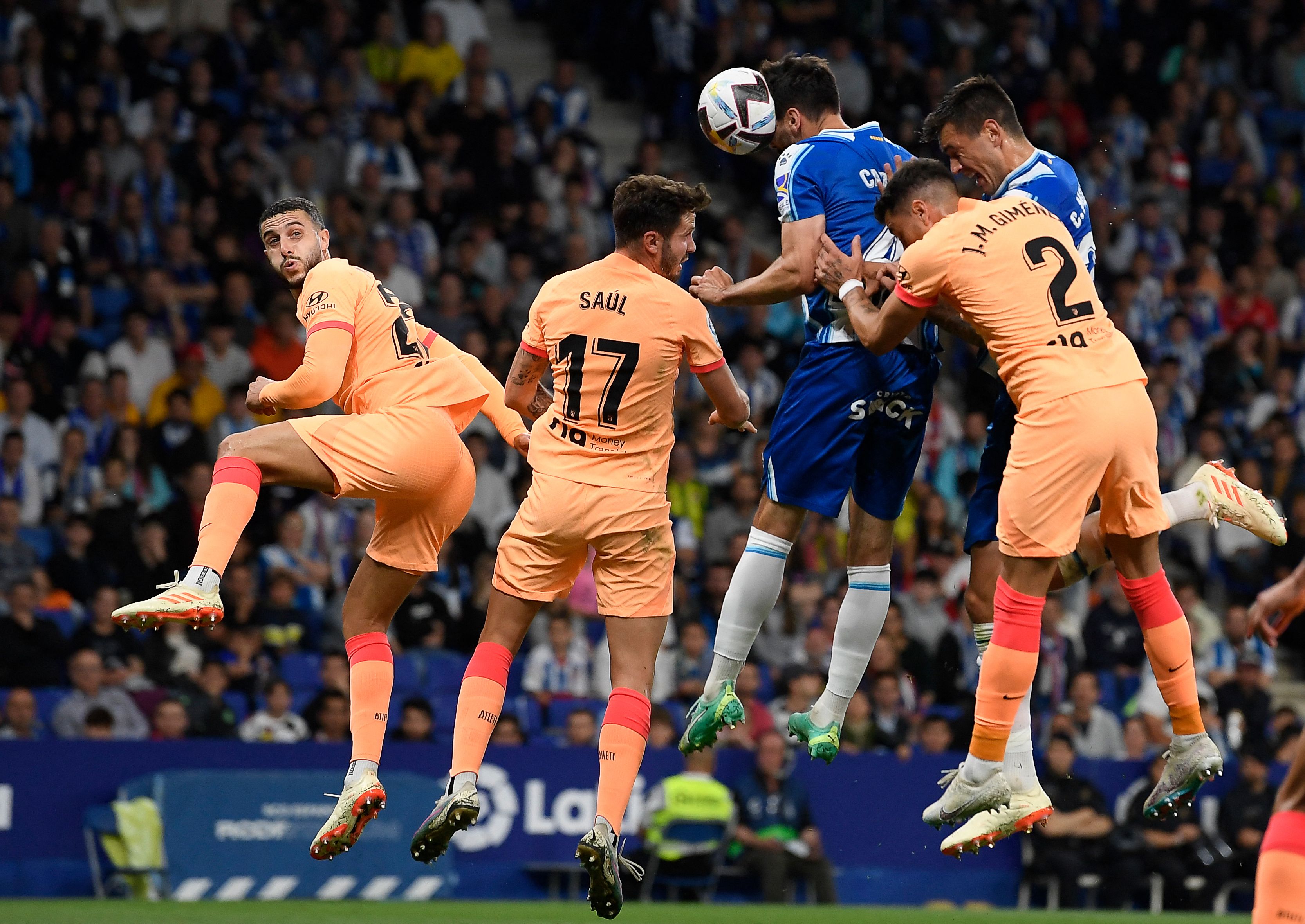 ريمونتادا إسبانيول تحرم أتلتيكو من العودة لوصافة الدوري الإسباني
