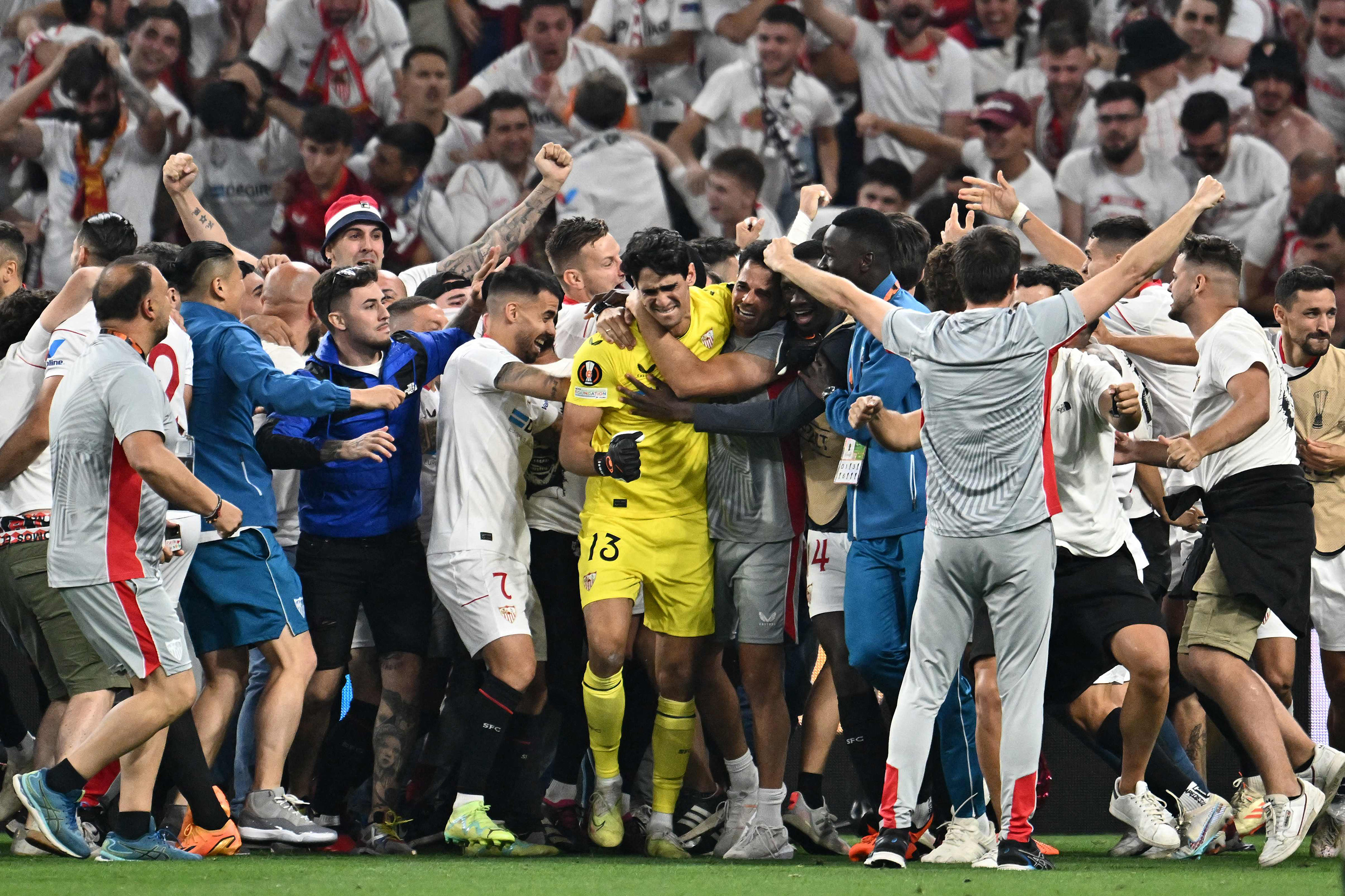 بونو يقود إشبيلية إلى لقب «يوروبا ليغ» على حساب روما