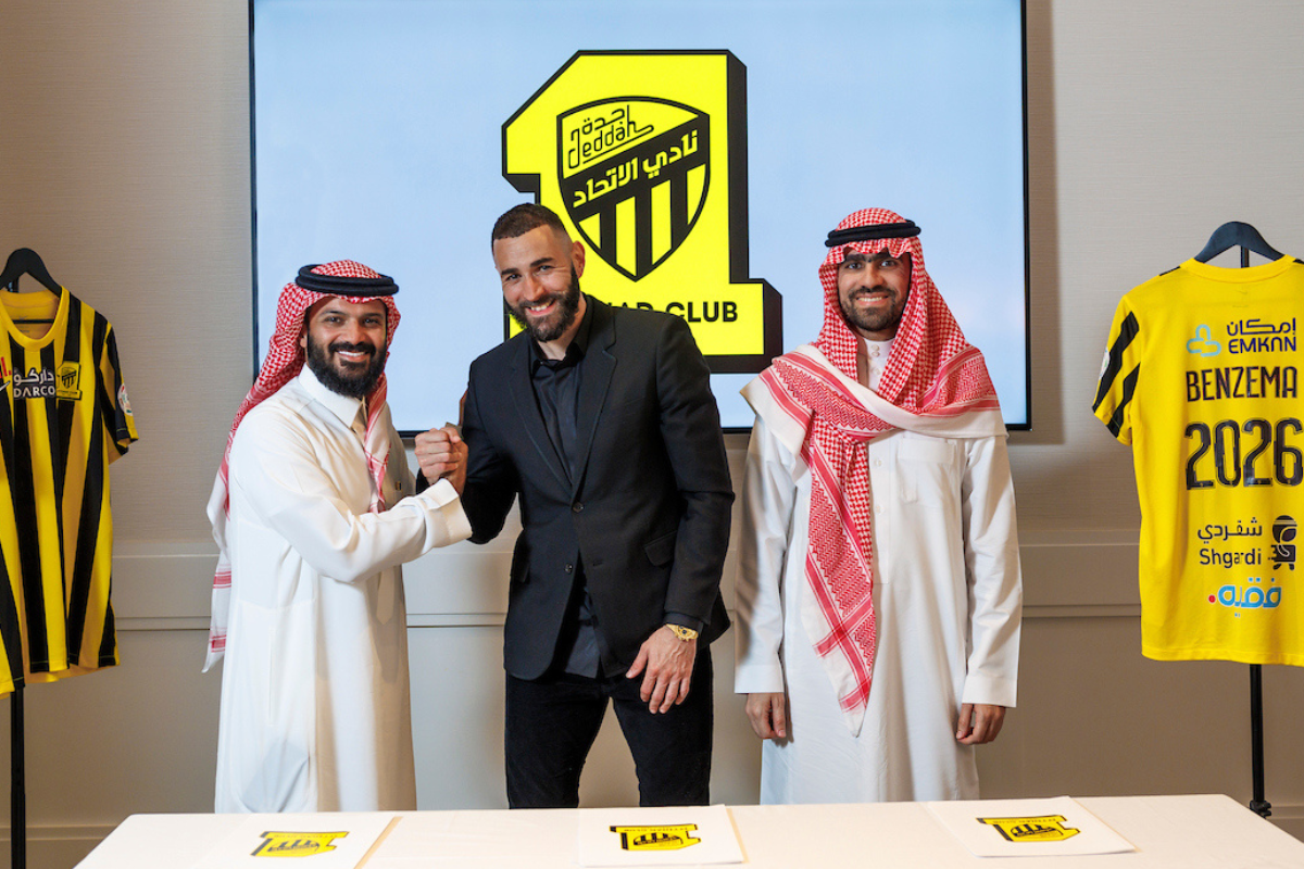 أول تعليق من بنزيما على انضمام كانتي إلى نادي الاتحاد السعودي