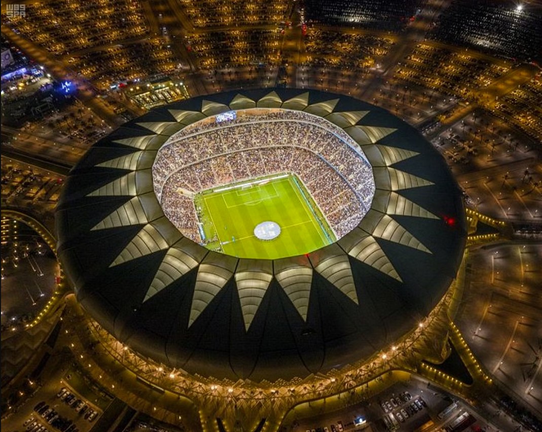 كأس العالم للأندية يتسبب في إغلاق ملعب مدينة الملك عبد الله بالسعودية