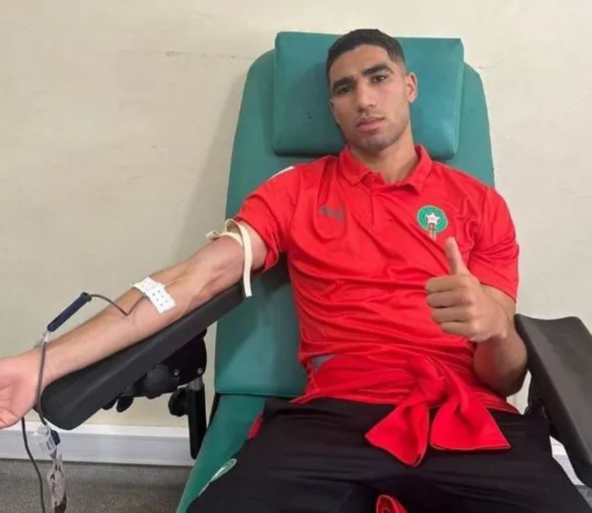 نجوم المنتخب المغربي يتبرعون بالدم وموجة واسعة من التعاطف مع أسر ضحايا الزلزال