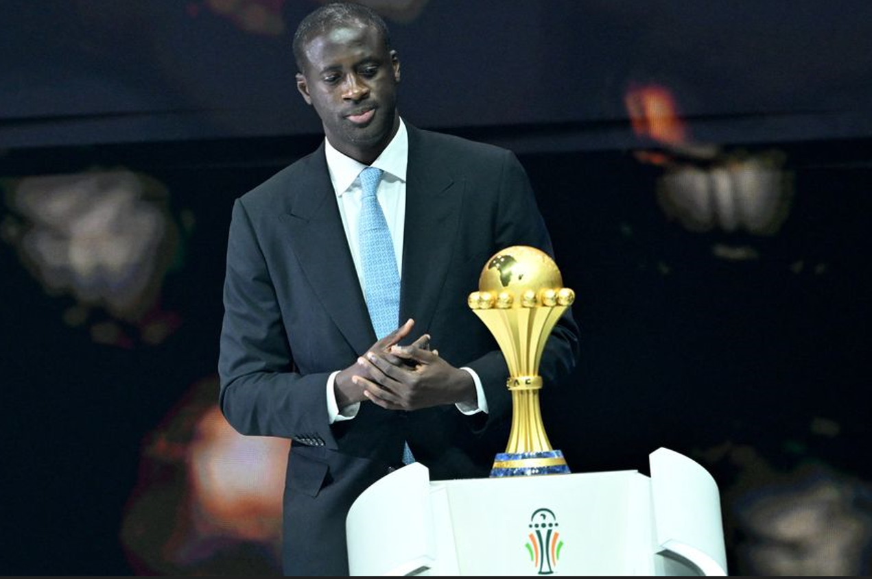 الإيفواري يايا توريه مساعداً لروبرتو مانشيني في تدريب المنتخب السعودي