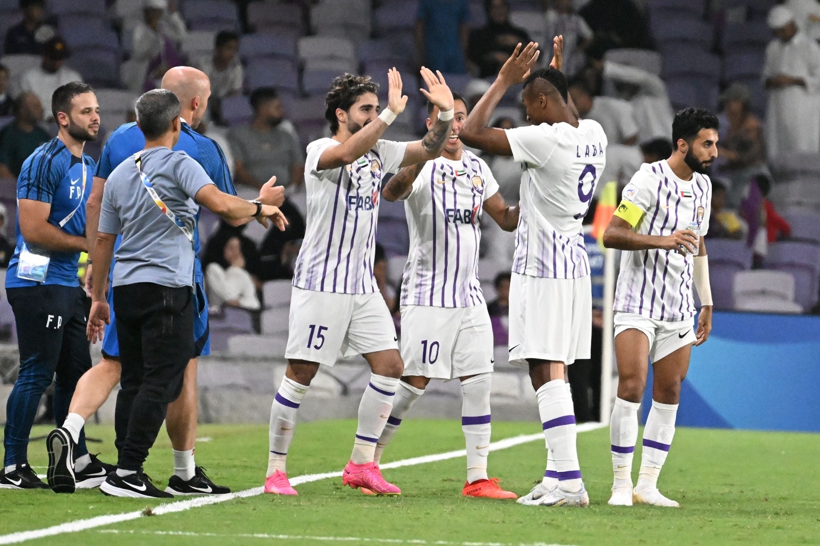 دوري أبطال آسيا.. العين والاتحاد يبحثان عن حسم التأهل والنصر للتمسك بالصدارة