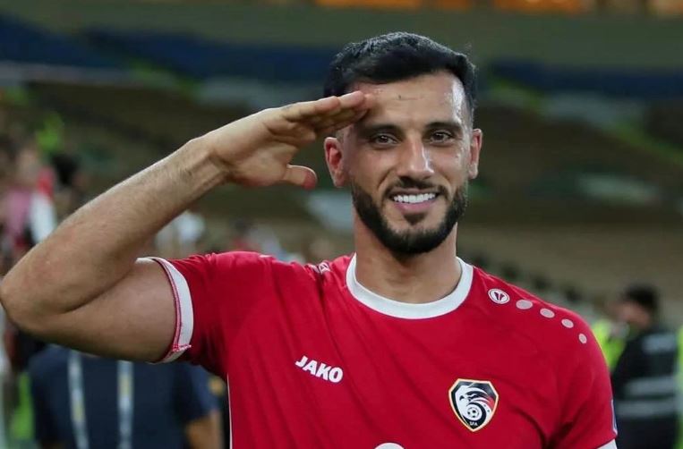 بعد استبعاده من قائمة سوريا لكأس آسيا.. عمر السومة يعلن اعتزاله الدولي