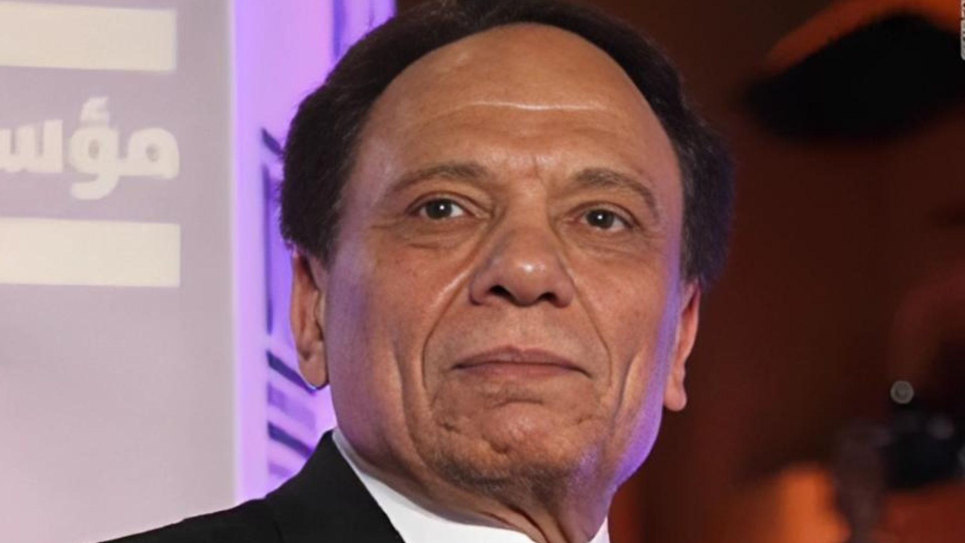 عادل إمام يقرر اعتزال الفن ونجله يكشف السبب
