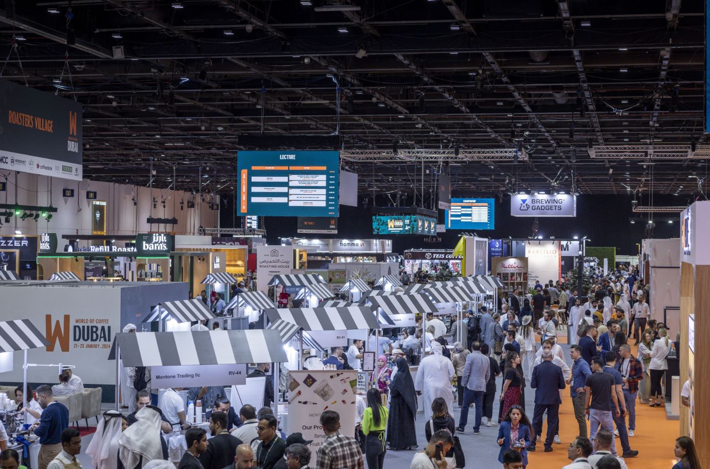 السياحة في أسبوع.. المؤتمرات والمعارض تضع الإمارات على مشارف موسم استثنائي