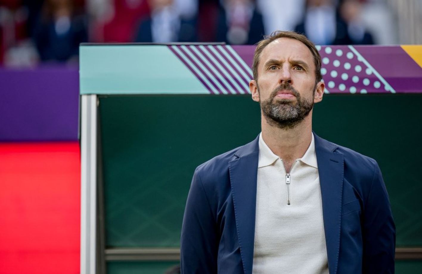 قبل مواجهة البرازيل.. تكهنات غريبة تثير غضب ساوثجيت مدرب إنجلترا