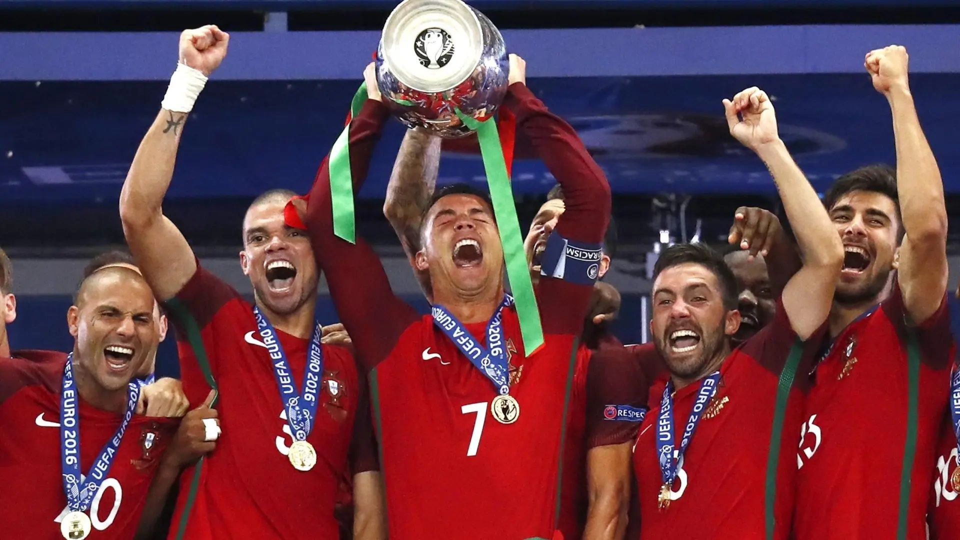 16 لحظة حاسمة تشهد على تاريخ كأس أمم أوروبا