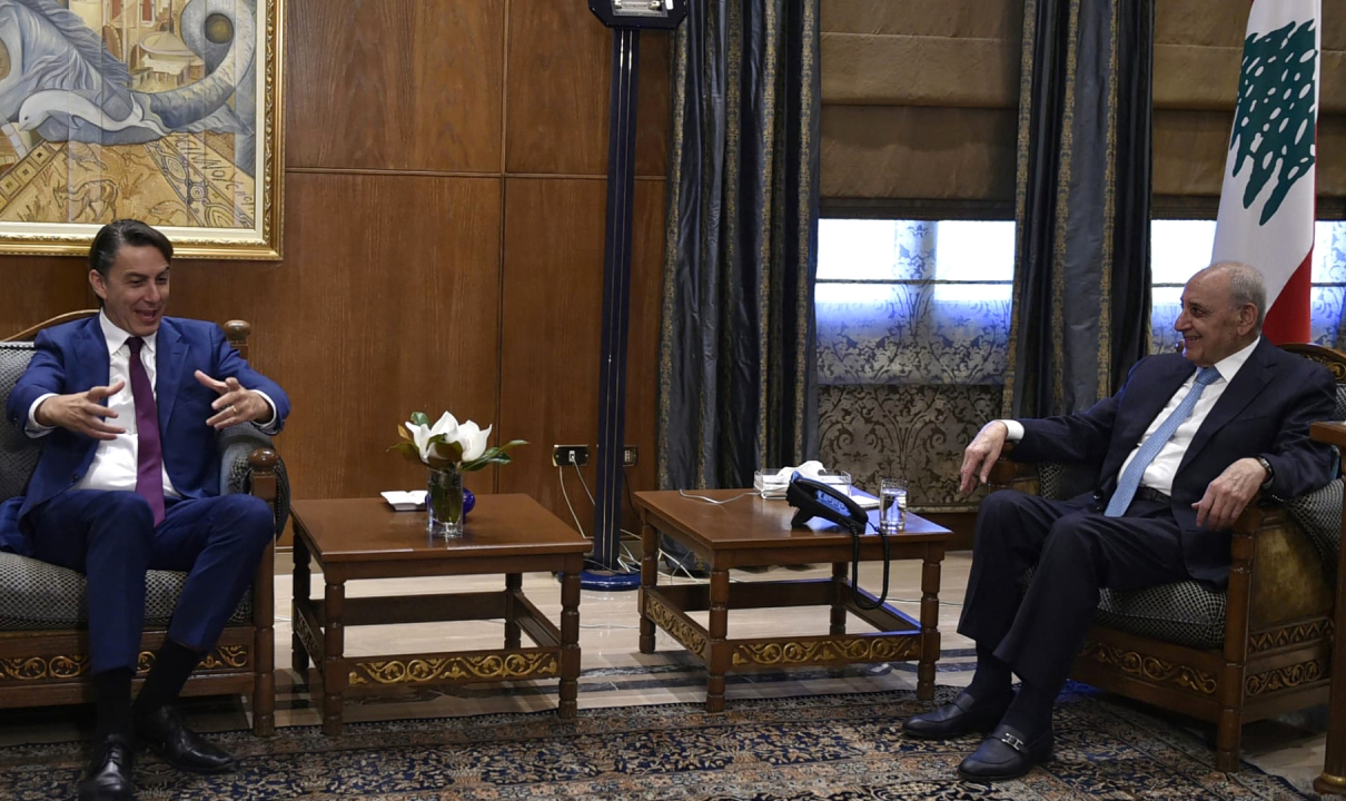 لبنان.. مشهد ضبابي معلق على التسوية المنتظرة