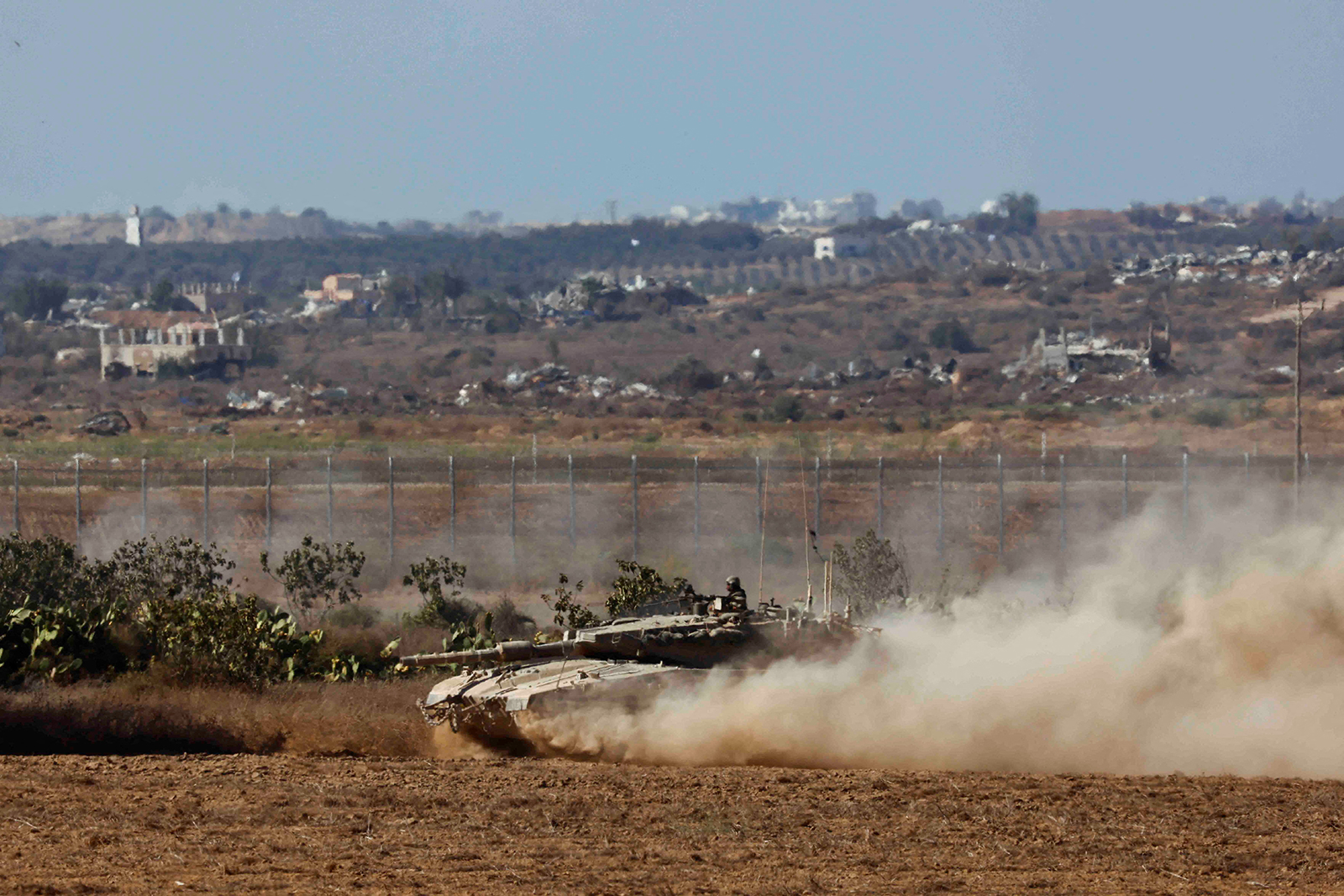 الجيش الإسرائيلي يؤكد مقتل قيادي فلسطيني بارز في غزة