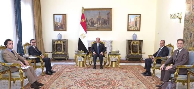 السيسي: استمرار الحرب في غزة يهدد بجر المنطقة إلى دائرة خطيرة من عدم الاستقرار