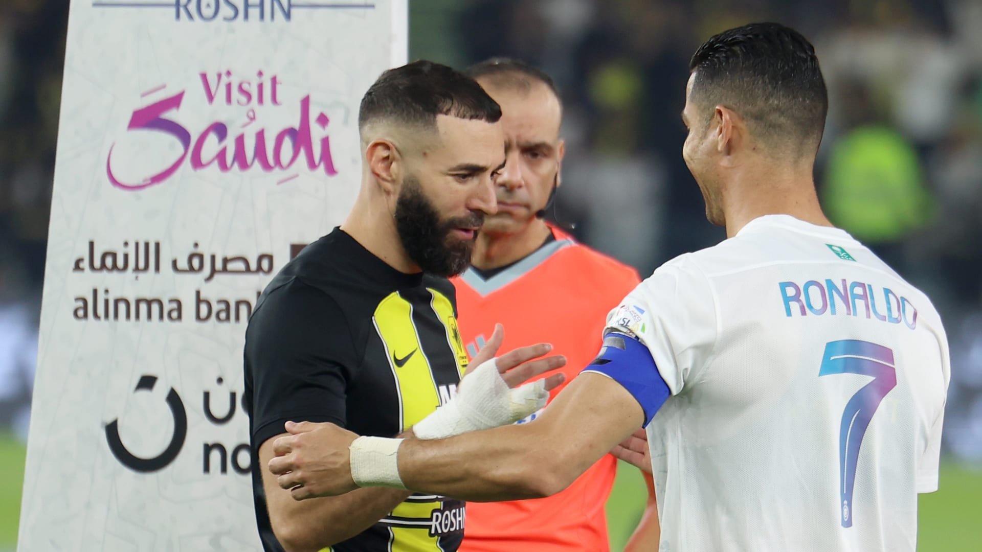 رونالدو وبنزيما يشعلان الغضب بالدوري السعودي
