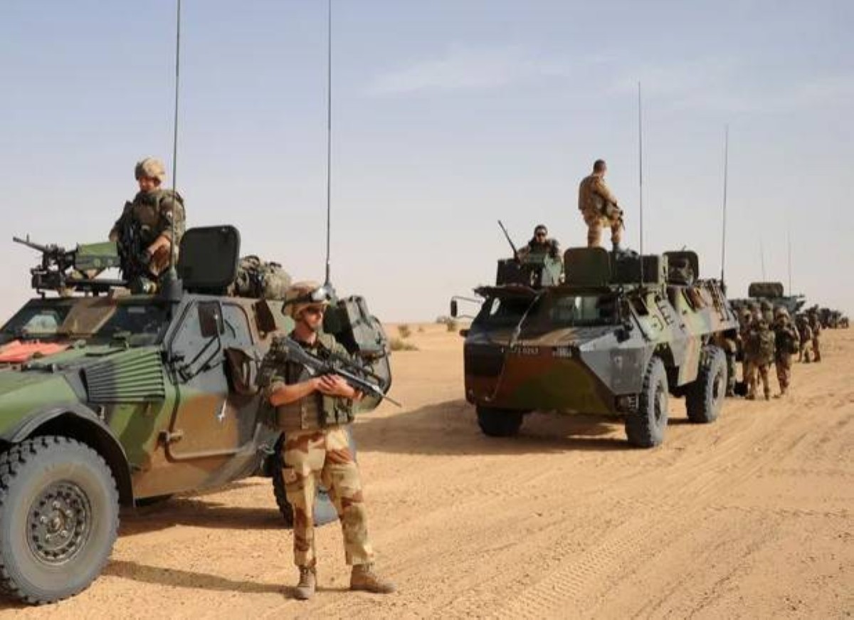 القوات الفرنسية تنسحب من «كوت ديفوار» الشهر الجاري