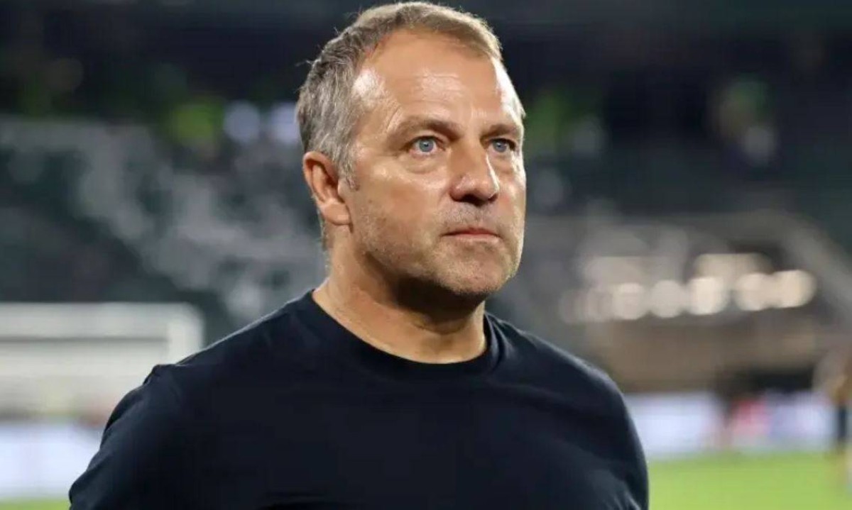 فليك يشيد بروح برشلونة بعد الفوز الساحق 7-1 على فالنسية