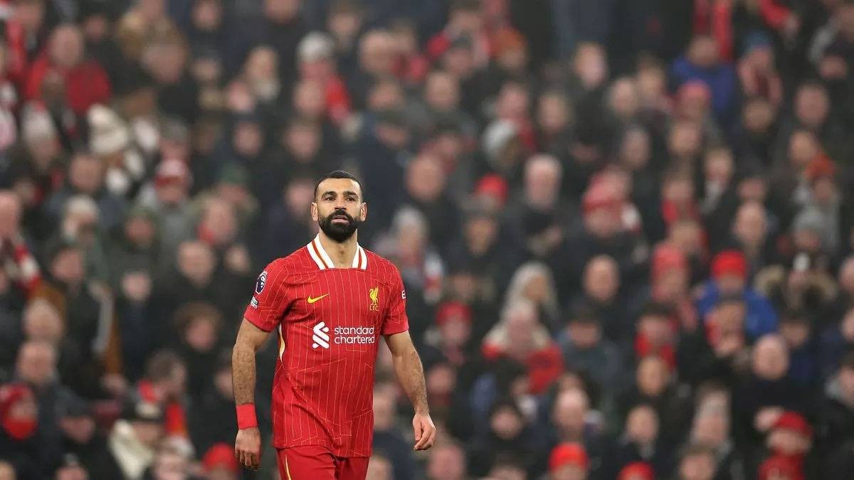 معضلة السنوات الثلاث.. محمد صلاح يرفض عرضاً من ليفربول