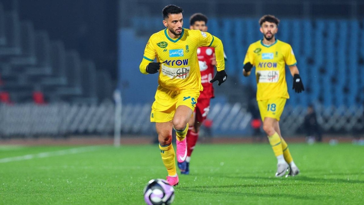 الدوري السعودي .. الهلال يقلص الفارق مع الاتحاد والسومة يصل للهدف 150