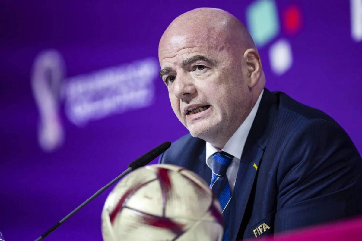 إنفانتينو يأمل في عودة روسيا إلى عالم كرة القدم قريباً
