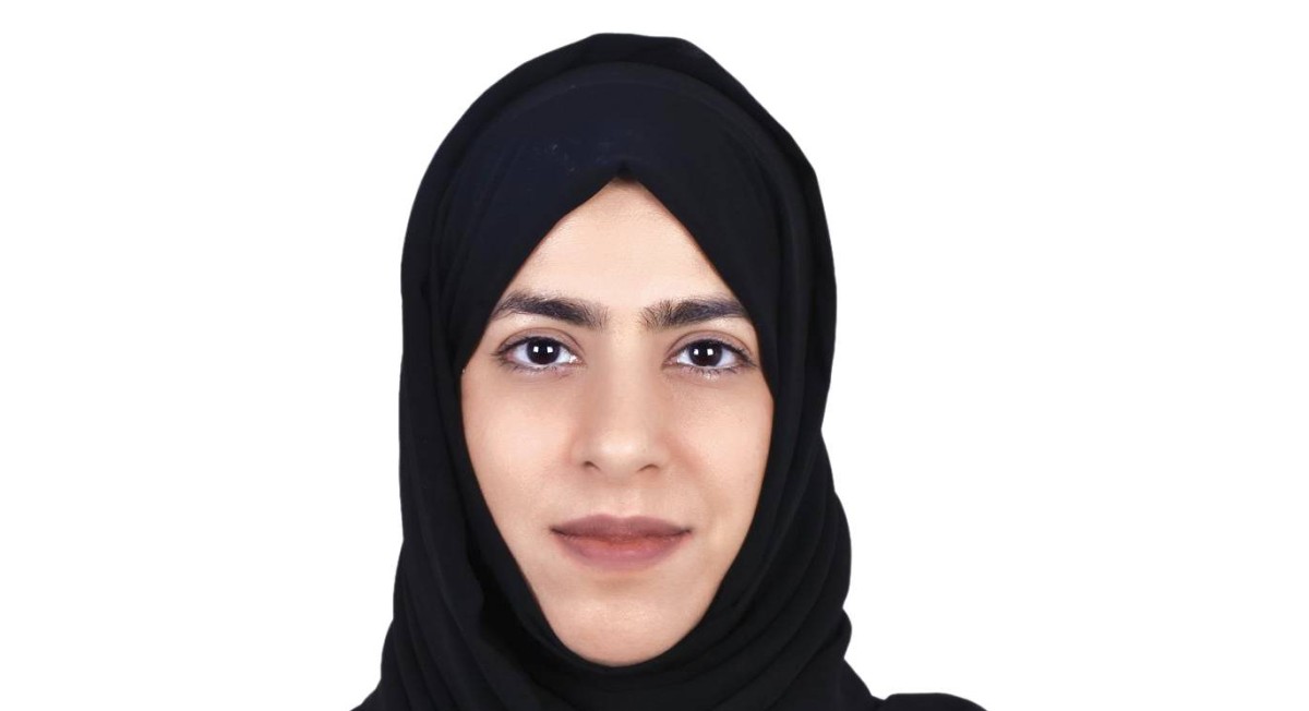 منى الزعابي