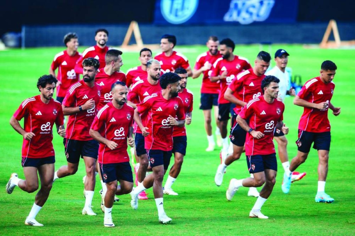 الأهلي المصري يتحدى إنتر ميامي في افتتاح مونديال الأندية