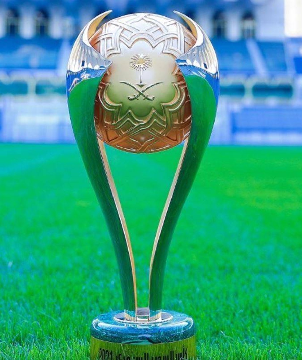 أهلي جدة ينضم للهلال ويرفض المشاركة في السوبر السعودي