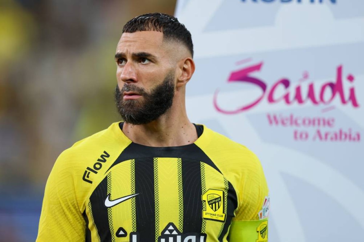 إصابة بنزيما تهدد الاتحاد قبل مواجهة الفتح في جدة