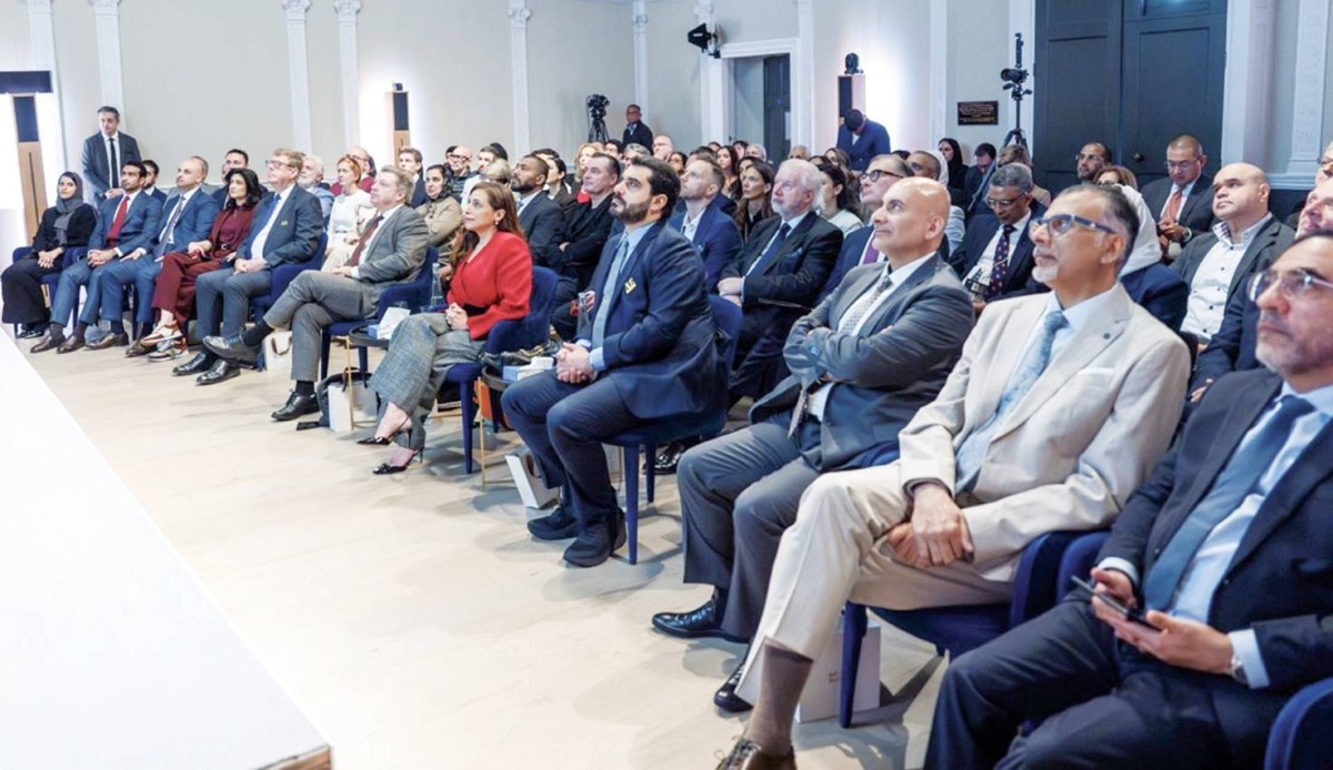 «يوم الشارقة» بلندن يستقطب المستثمرين وقادة الصناعة في المملكة المتحدة