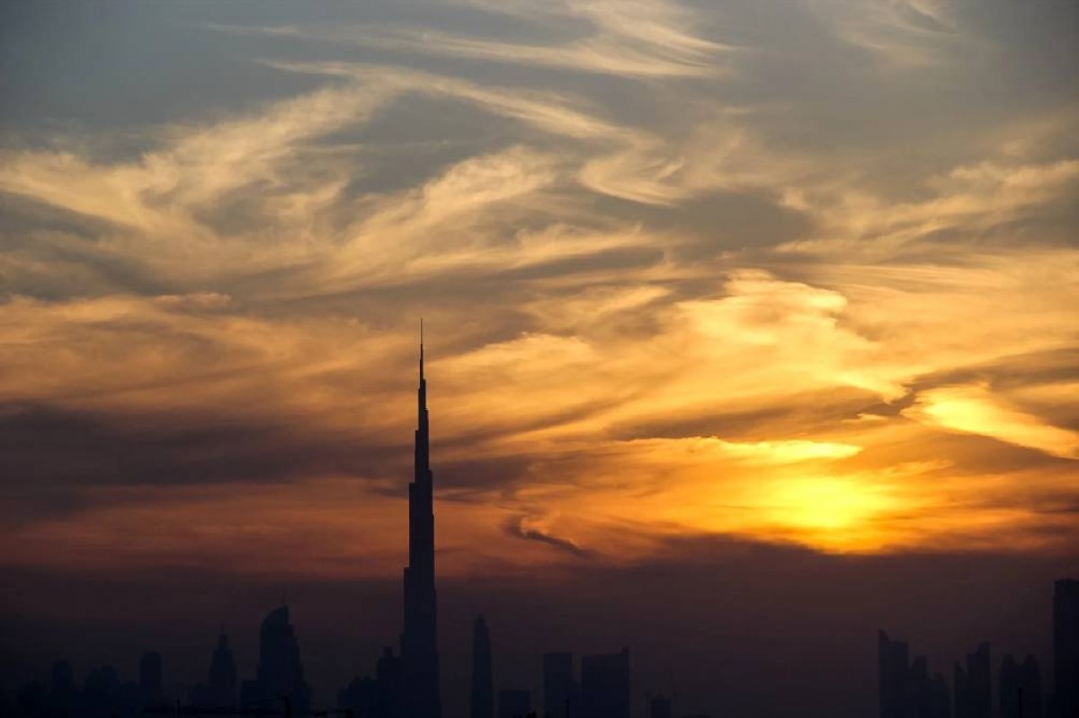 لماذا شروق الشمس مختلف في دبي؟
