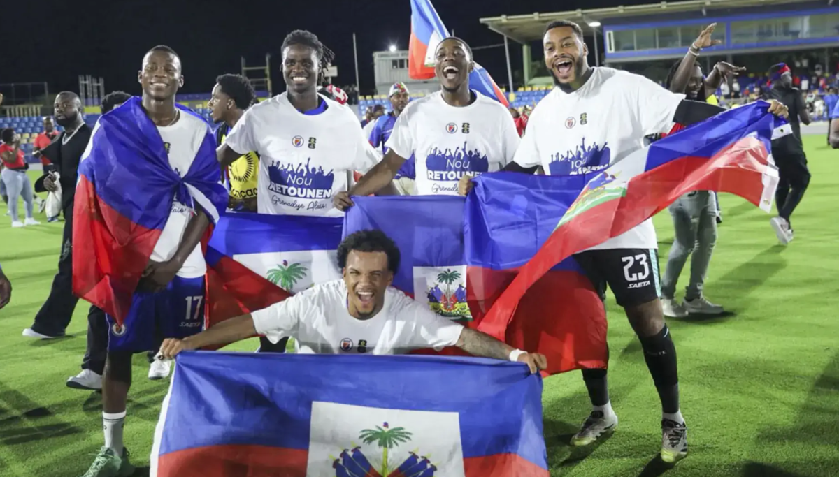 هايتي إلى كأس العالم بمدرب «أونلاين»