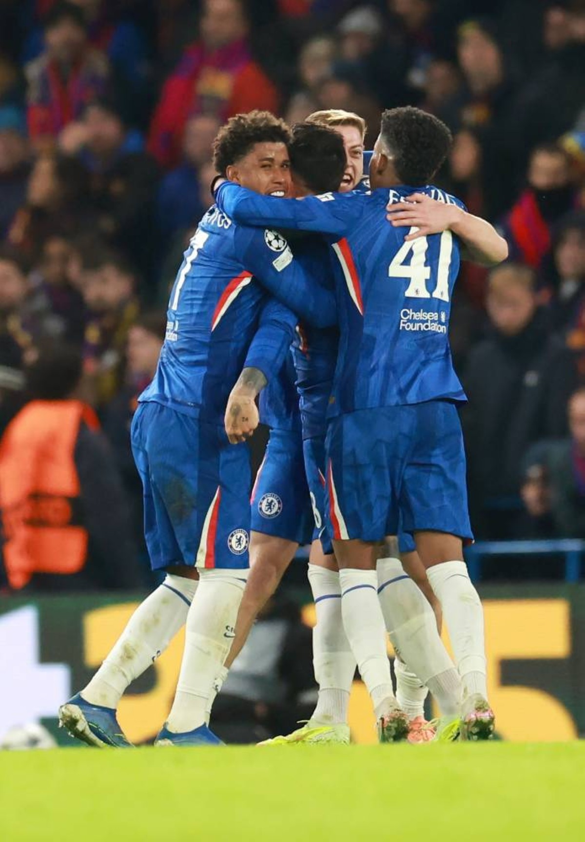 تشيلسي يضاعف جراح برشلونة ويهزمه بثلاثية في دوري أبطال أوروبا