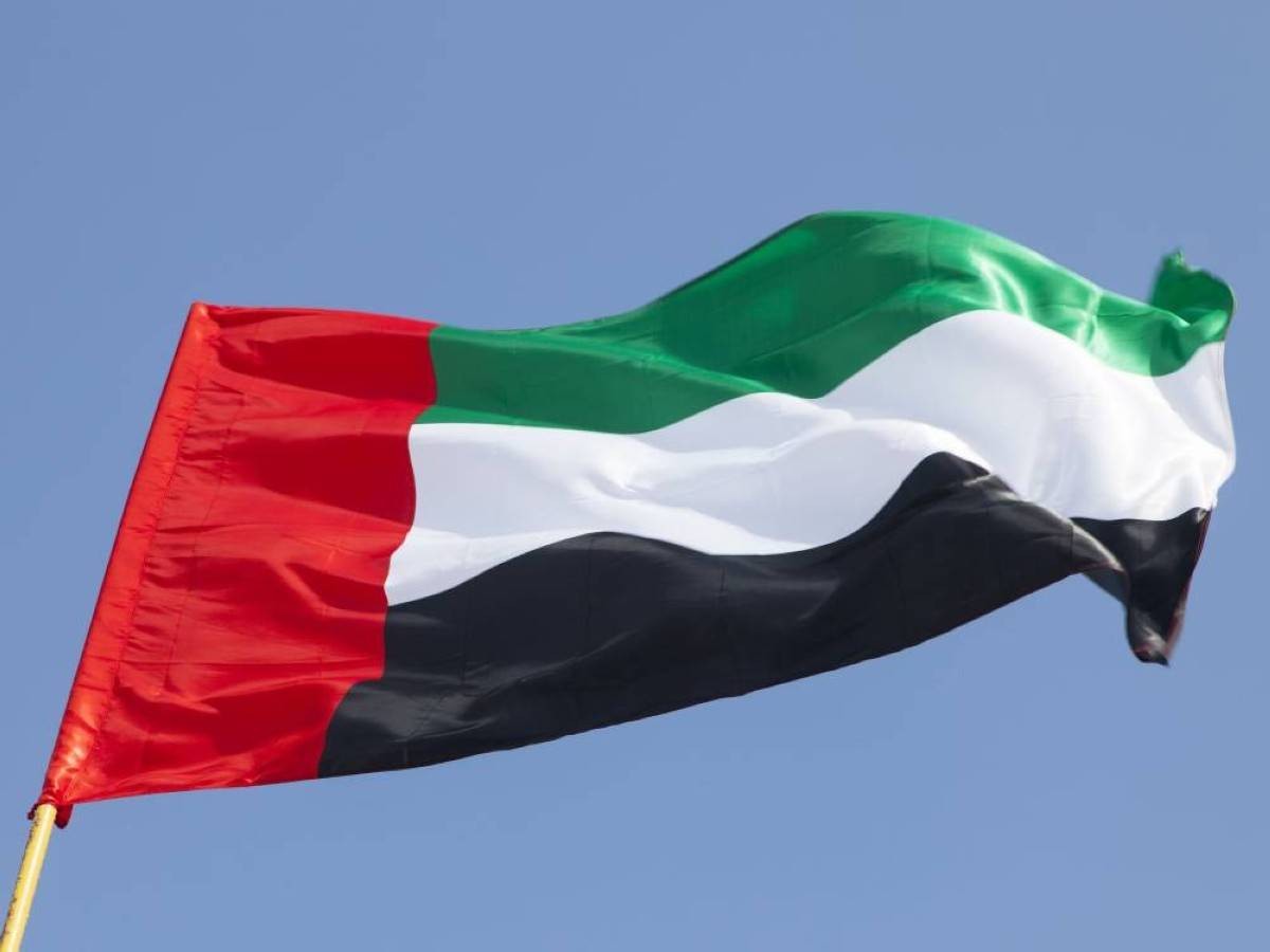 «فريق الإمارات» يباشر مهام البحث والإنقاذ في سريلانكا