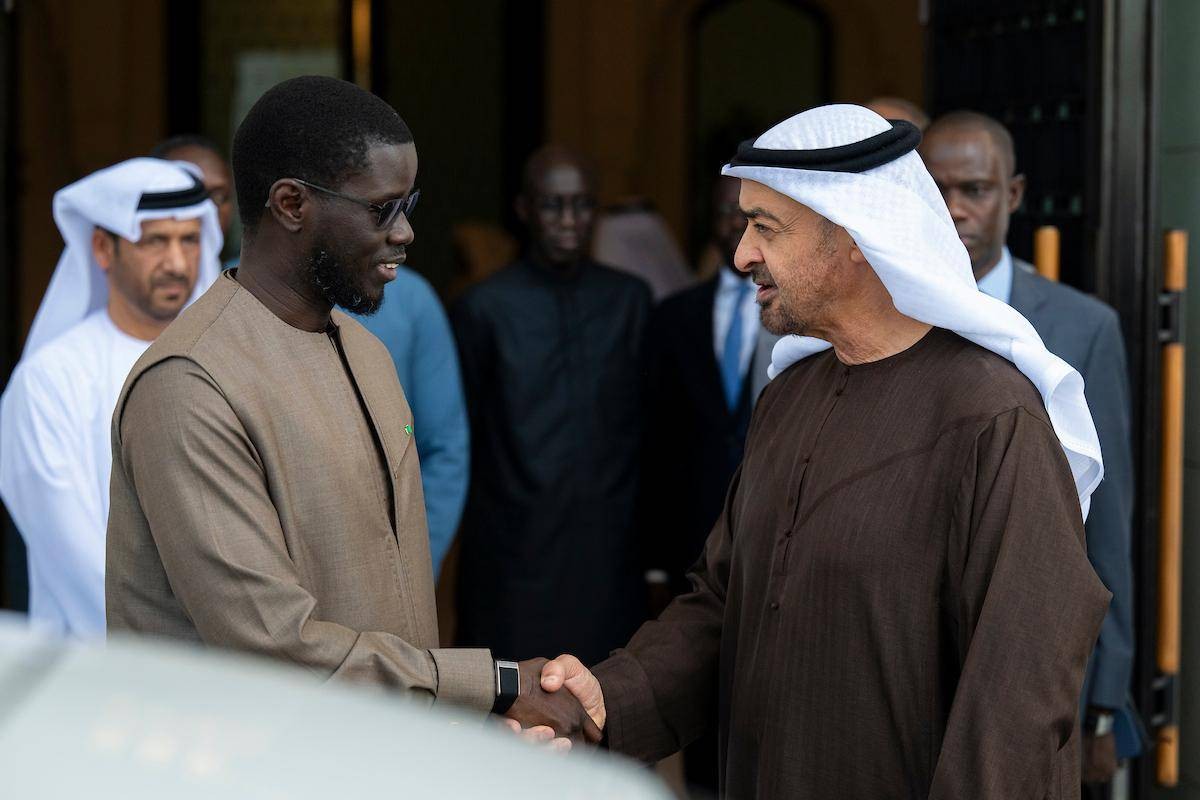 رئيس الدولة والرئيس السنغالي يبحثان علاقات البلدين