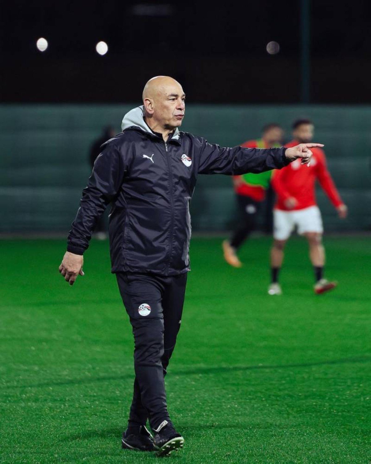 أمم أفريقيا تضع حسام حسن أمام القضاء