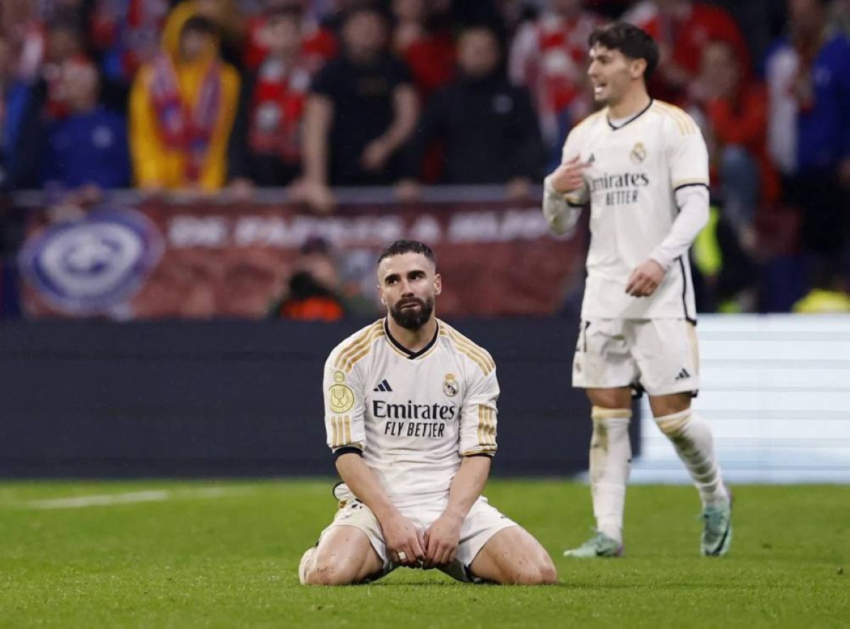 وضع كارفاخال يزداد تعقيدًا داخل ريال مدريد