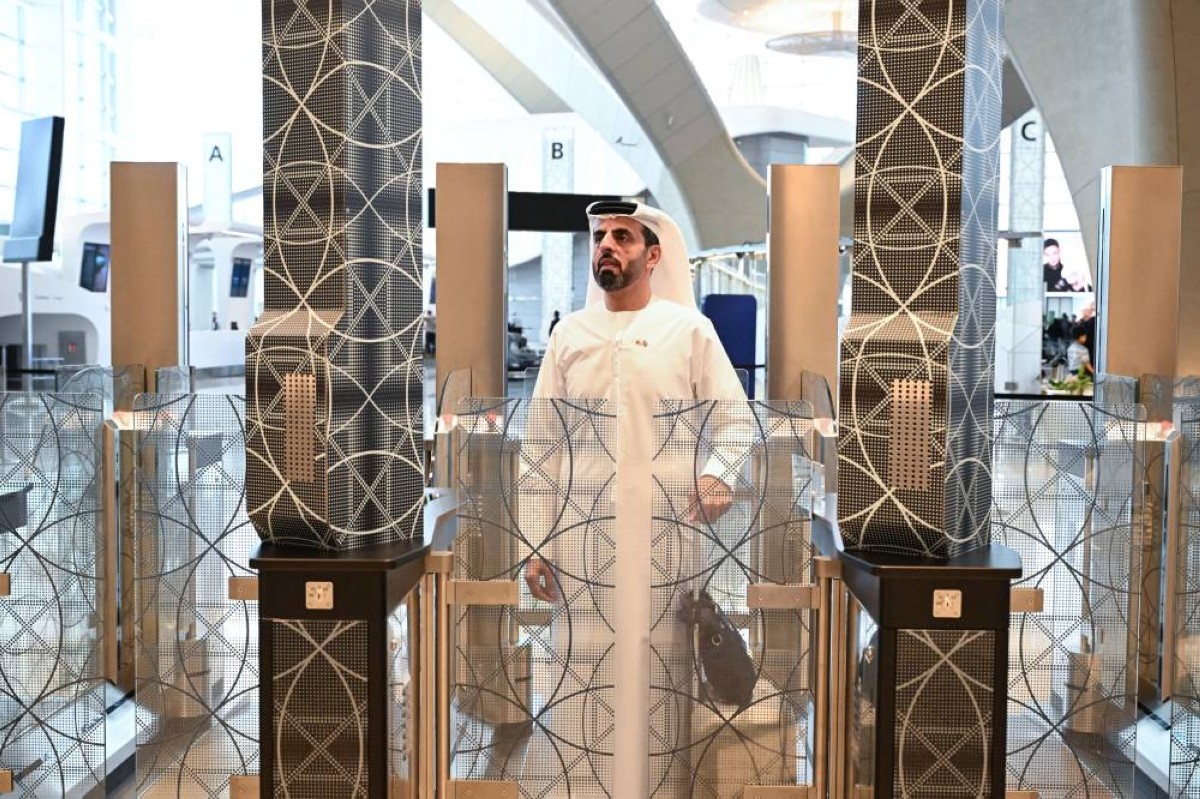 الإمارات والبحرين تطلقان النسخة التجريبية من مشروع "النقطة الواحدة للمسافرين جواً"