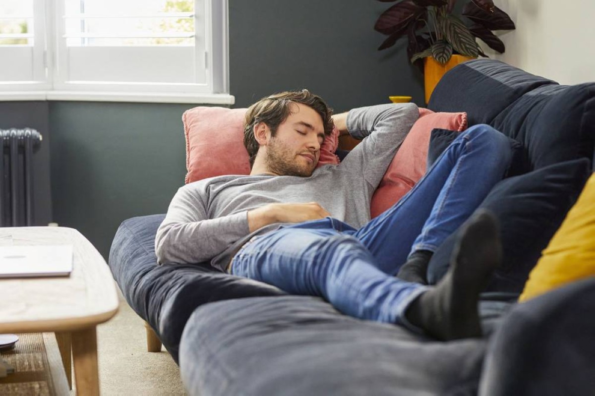 ماذا تفعل القيلولة لمدة 45 دقيقة بعد الظهر في صحتك؟