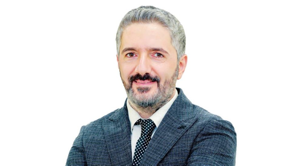 «إجهاد العين الرقمي» و«الرقبة التقنية».. أخطار صحية جديدة تفرضها التكنولوجيا على الأطفال